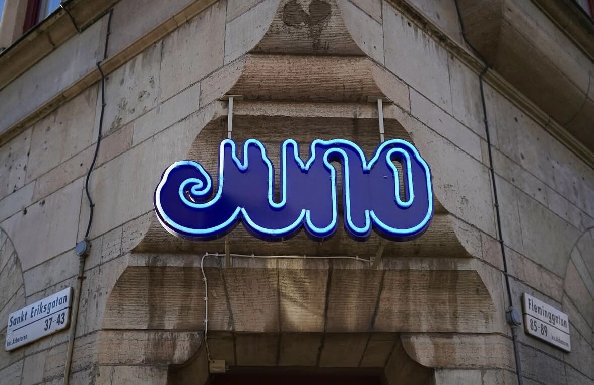 The Juno neon sign on Sankt Eriksgatan